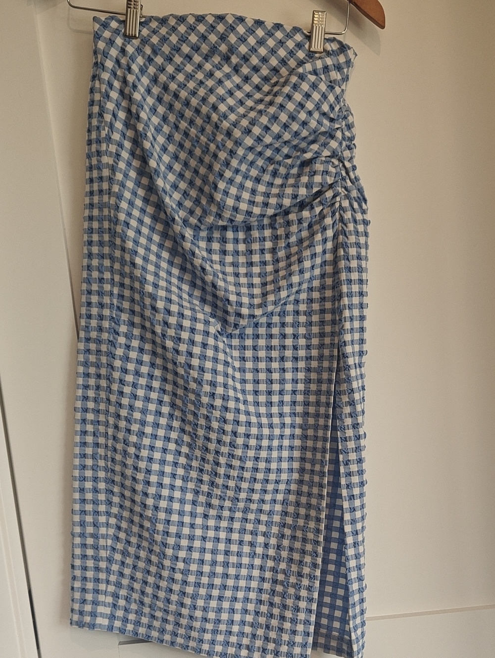 Zara Blue and White Gingham Ruched Midi Skirt